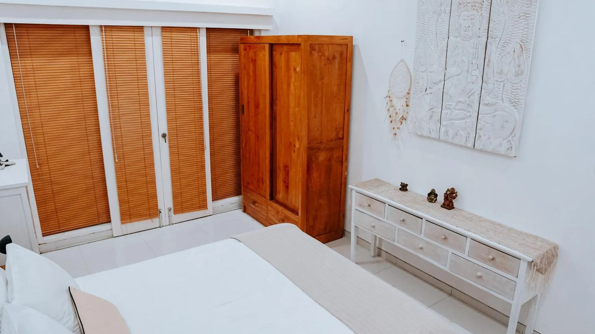 Ahimsa Moon Villa Seminyak
